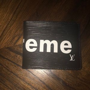 Black Supreme men’s wallet